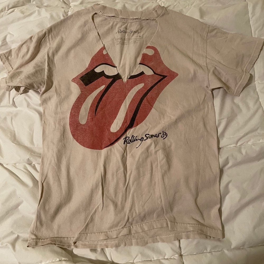 Cut out band tee